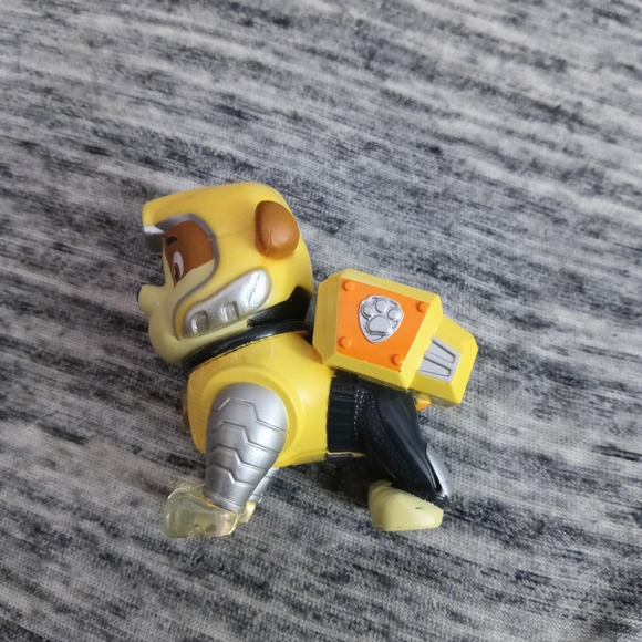 Paw Patrol Mighty Pups Light Up Badge And Feet Rubble Figure! - Picture 2 of 4